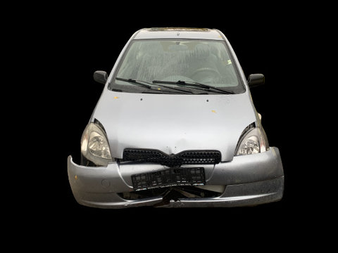 Borna minus Toyota Yaris P1 [1999 - 2003] Hatchback 3-usi 1.0 MT (68 hp)