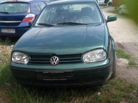 Borna minus Volkswagen Golf 4 [1997 - 2006] Hatchback 5-usi 1.6 MT (105 hp)