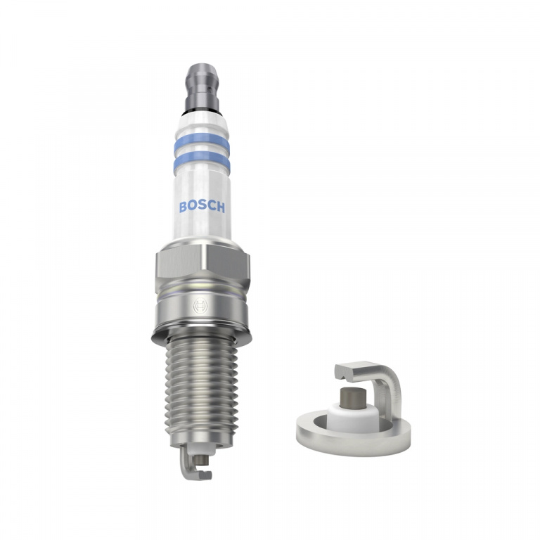 BOSCH Bujii 0242135515 model FIAT TIPO combi (356_, 357_) 2016 2017 2018 2019 2020