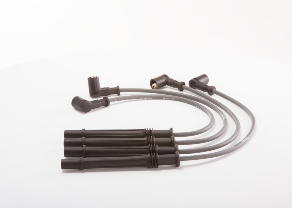 BOSCH Set cablaj aprindere F00099C602 pe