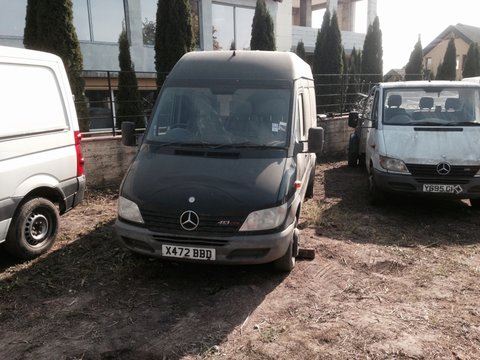 Bot complet Mercedes Sprinter 313 an 2002