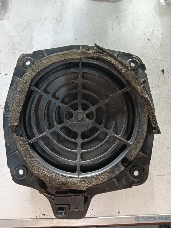 Boxa auto dreapta spate VOLKSWAGEN GOLF VI (5K1) [ 2008 - 2013 ]