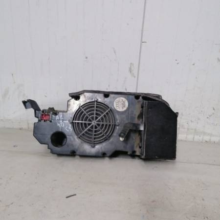 Boxa bass, Audi A6 (4B, C5) 4B9035382