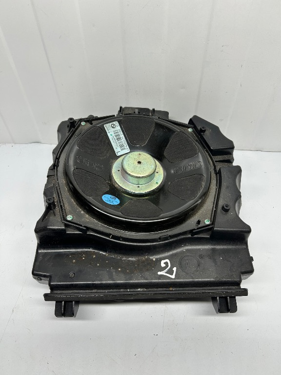 Boxa Bass Subwoofer stanga BMW Seria 5 F07 cod 922
