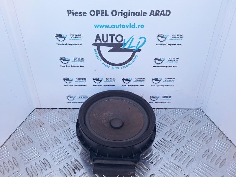 Boxa difuzor usa fata Opel Meriva B 2010-2014 13240945
