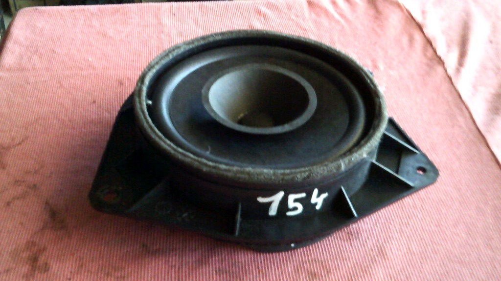 Boxa, difuzor usa spate Toyota Avensis T25, 86160-02380, an 2003-2008