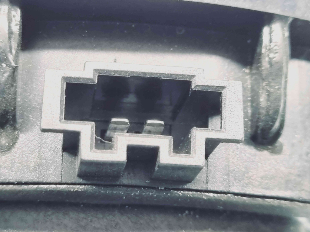 Boxa dreapta spate Mercedes Clasa GLK (X