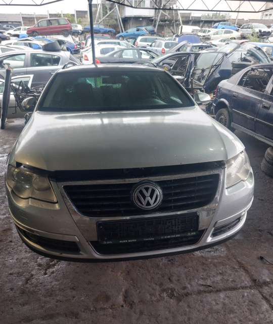 Boxa fata dreapta Volkswagen VW Passat B6 [2005 - 