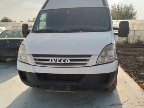 Boxa fata stanga IVECO Daily 4 [2006 - 2011] Autoutilitara duba 5-usi 3.0 JTD MT (136 hp)