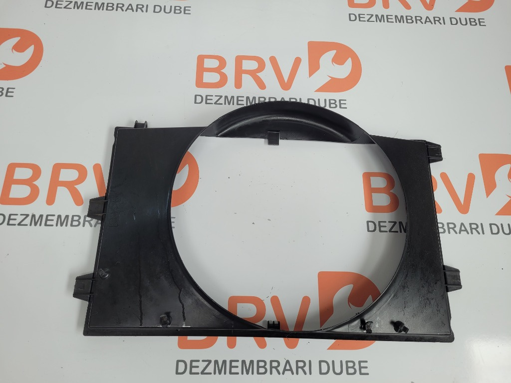 Boxa radiator 2,2 motorizare pentru Mercedes Sprin