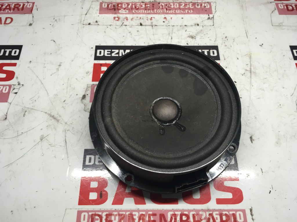 Boxa Skoda Fabia 2 cod: 1z0035411c