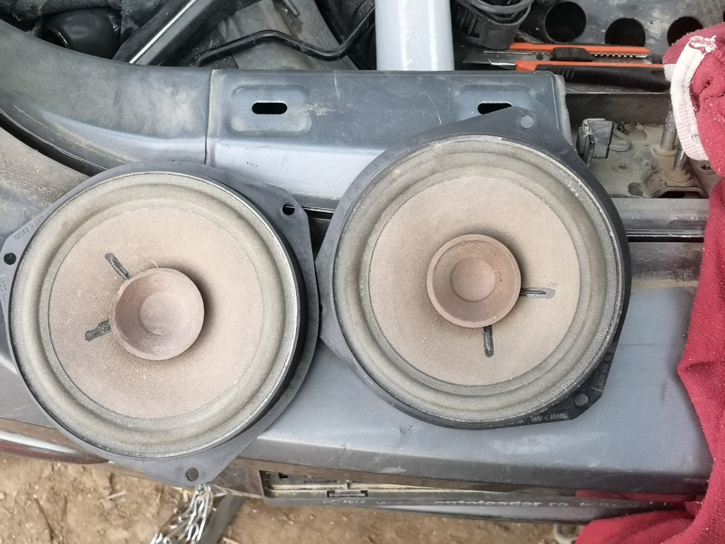 Boxa stanga dreapta fata opel astra h 13