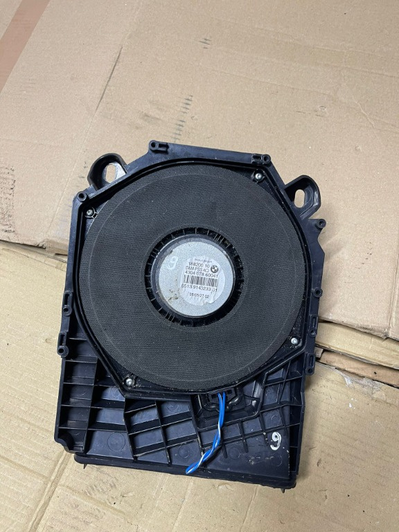 Boxa subwoofer sub scaun stanga bmw seria 3 e90 43