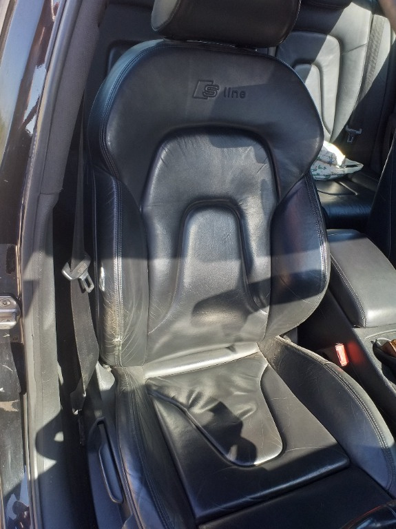 Boxe Audi A4 B8 2010 Break Avant 2.0