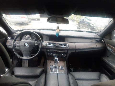 Boxe BMW F01 2011 berlina 4.4i