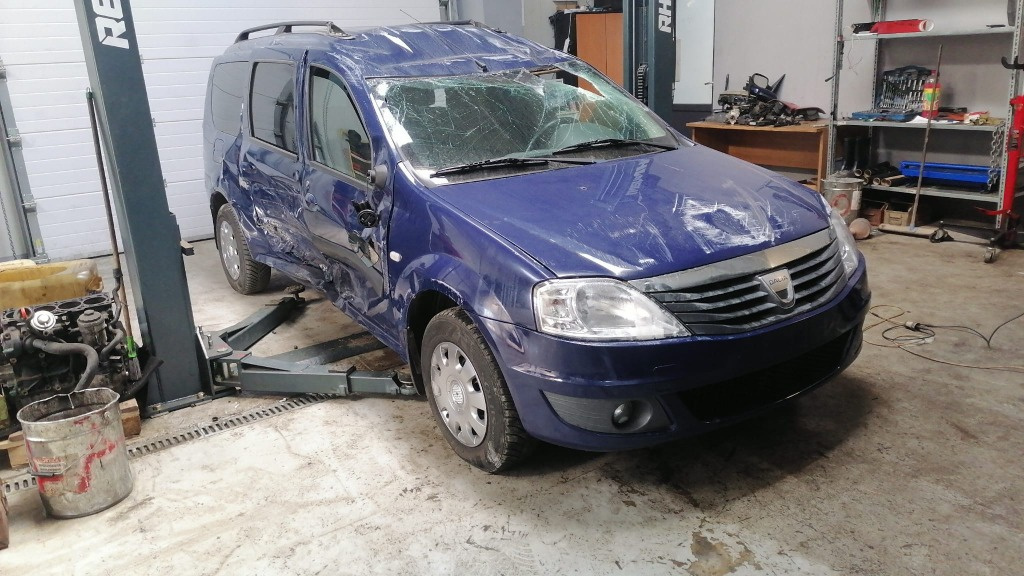 Boxe Dacia Logan MCV 2012 BREAK 1.6 MPI