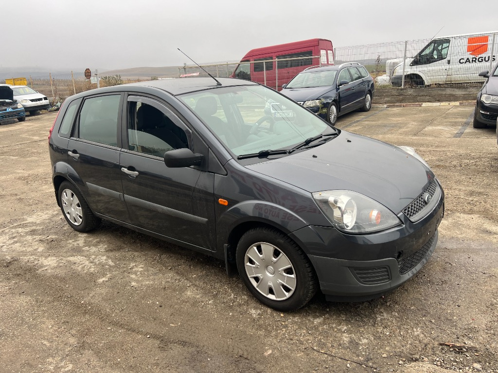 Boxe Ford Fiesta 2007 hatchabck 1,2 benz