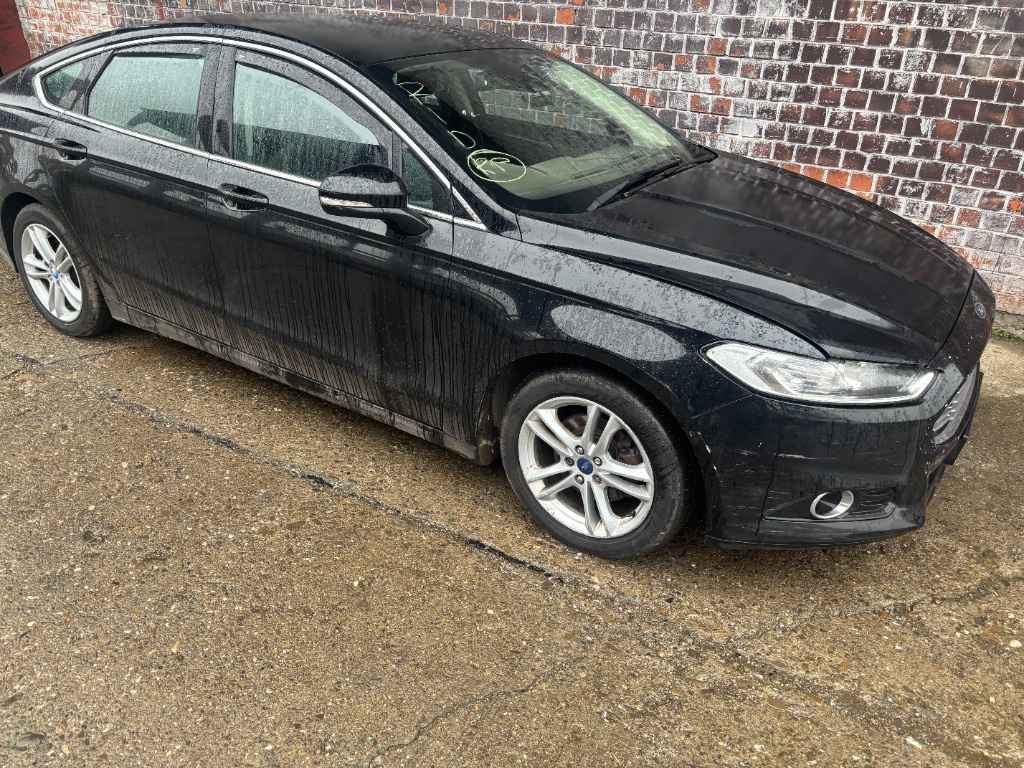 Boxe Ford Mondeo 5 2016 hatchback 2.0 tdci