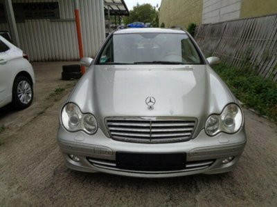 Boxe Mercedes C-Class S203 2006 Break 1.8 Kompress