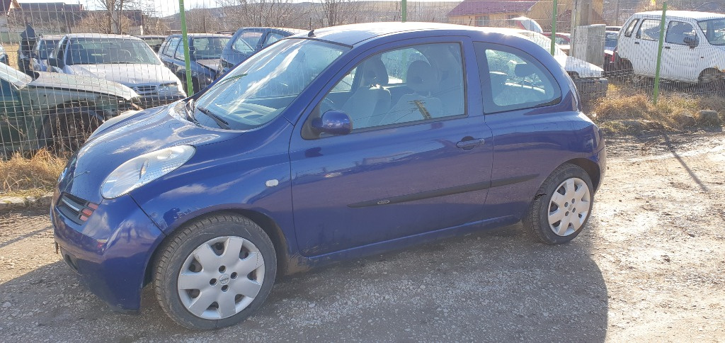 Boxe Nissan Micra 2003 Berlina 1.4B