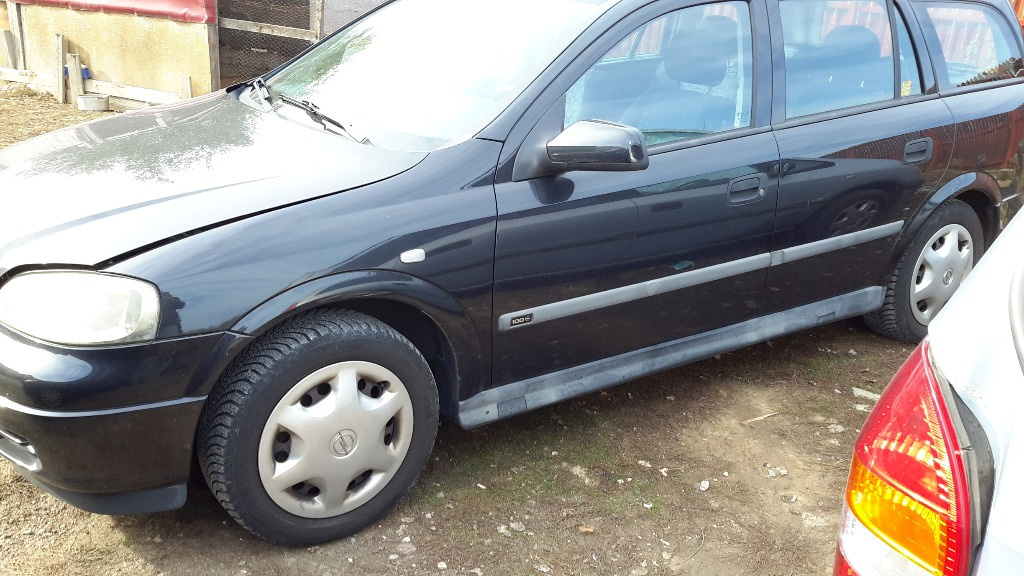 Boxe Opel Astra G 1999 break 1.8