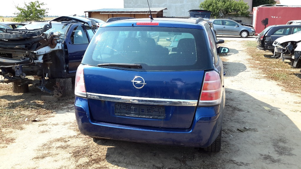 Boxe Opel Zafira B 2006 hatcbach 1.9