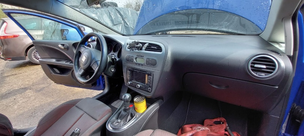 Boxe Seat Leon 2 2006 2.0 BKD Hatchback