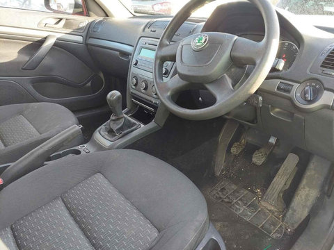 Boxe Skoda Octavia 2 2011 BERLINA 1.6 TDI