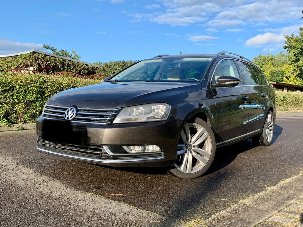 Boxe Volkswagen Passat B7 2012 Combi 2.0