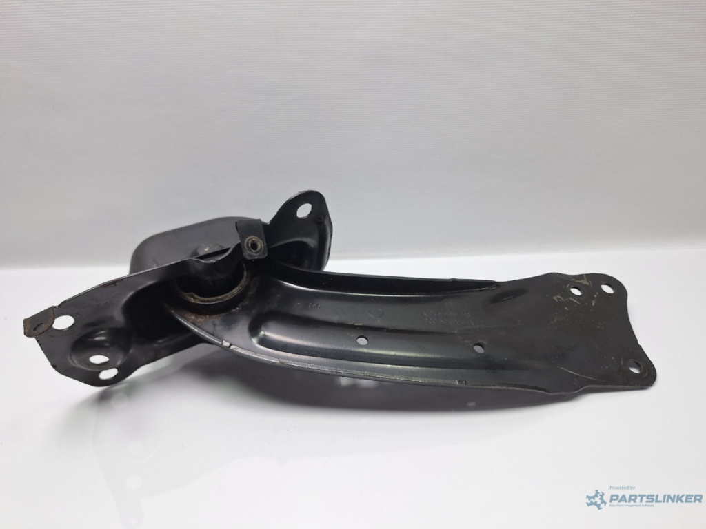 Brat bascula dreapta VOLKSWAGEN PASSAT 362 2010 - 