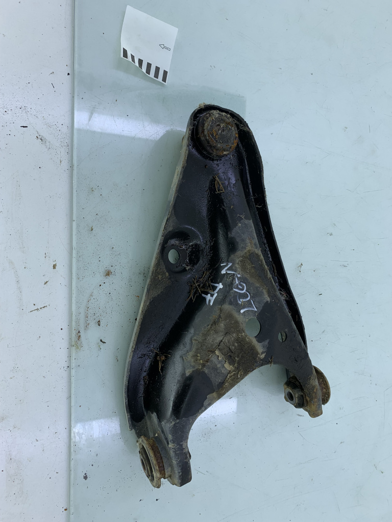 Brat bascula stanga Dacia LOGAN 1.0 BENZINA 2019 DezP: 35375
