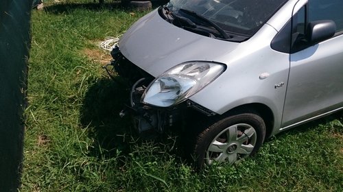 Brat dreapta fata Toyota Yaris 2007 hach