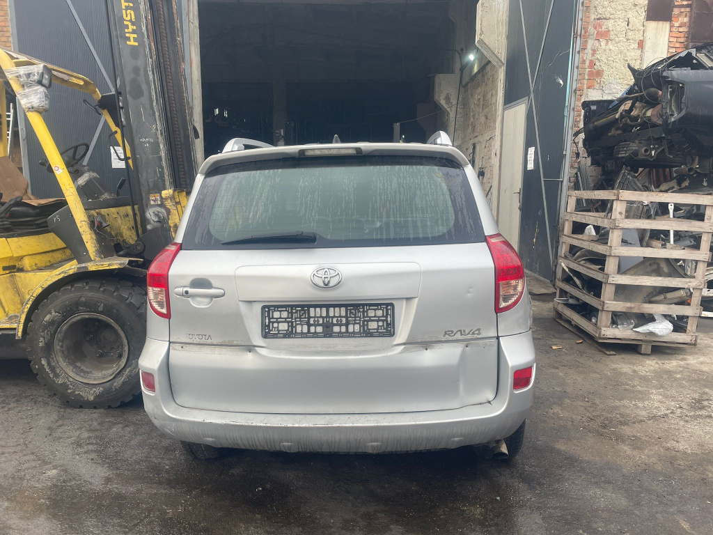 Brat dreapta spate Toyota Rav 4 3 (XA30)