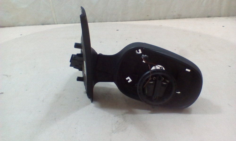 Brat oglinda electrica + motoras dreapta Renault Clio An 2005-2008