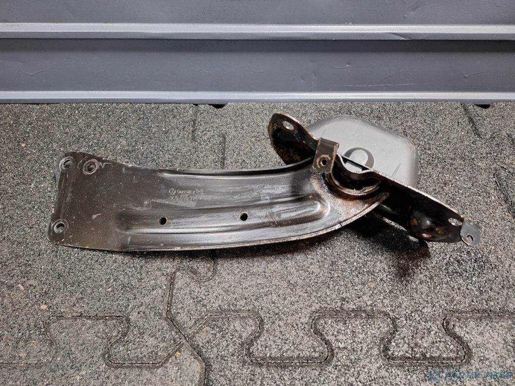 Brat punte stanga spate VOLKSWAGEN PASSAT (3C2) [ 2005 - 2010 ] TDI (BMP) 103KW|140HP OEM 3C0505225A