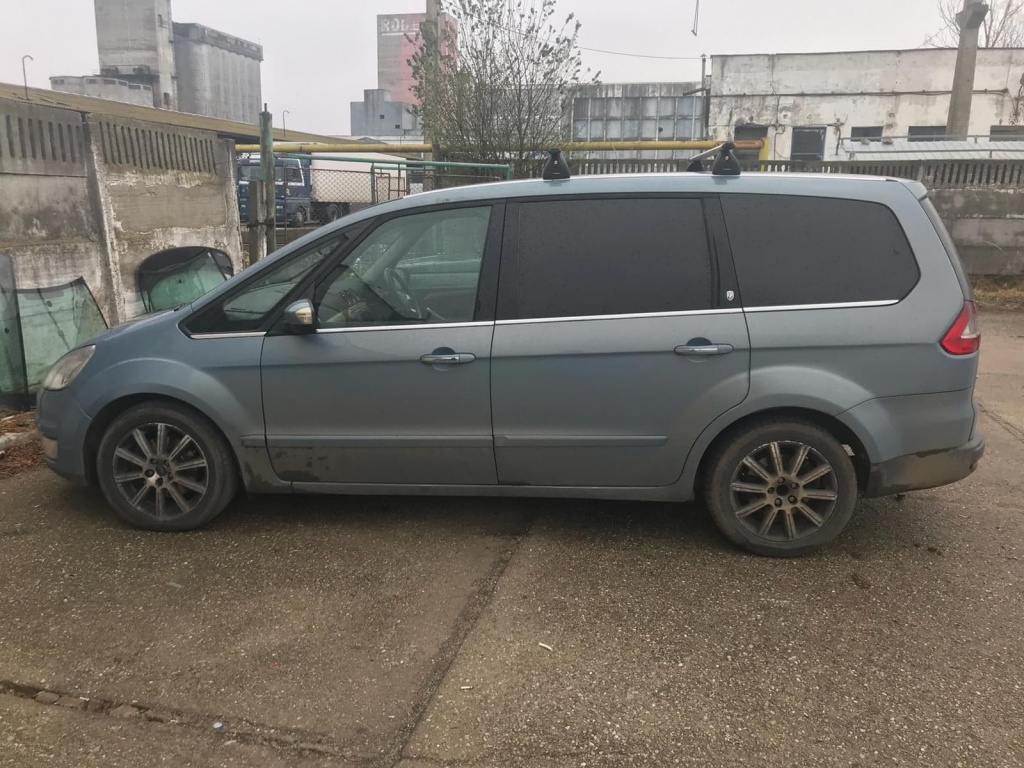 Brat stanga fata Ford Galaxy 2009 7 locuri 1.8