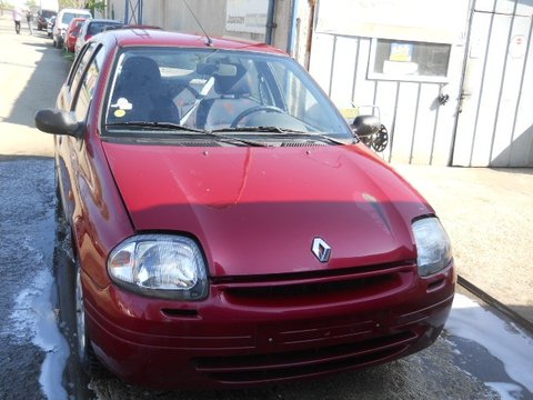 Brat stanga fata Renault Clio 2000 Berlina 1.4