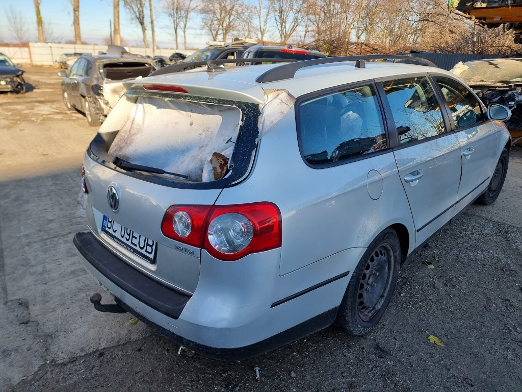 Brat stanga fata Volkswagen Passat B6 20