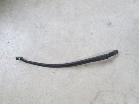 Brat stergator dreapta pasager (Europa) Toyota Avensis T27 2010 2011 2012 2013 2014 2015