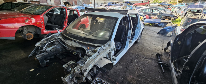 Brat stergator dreapta Renault Megane 2 