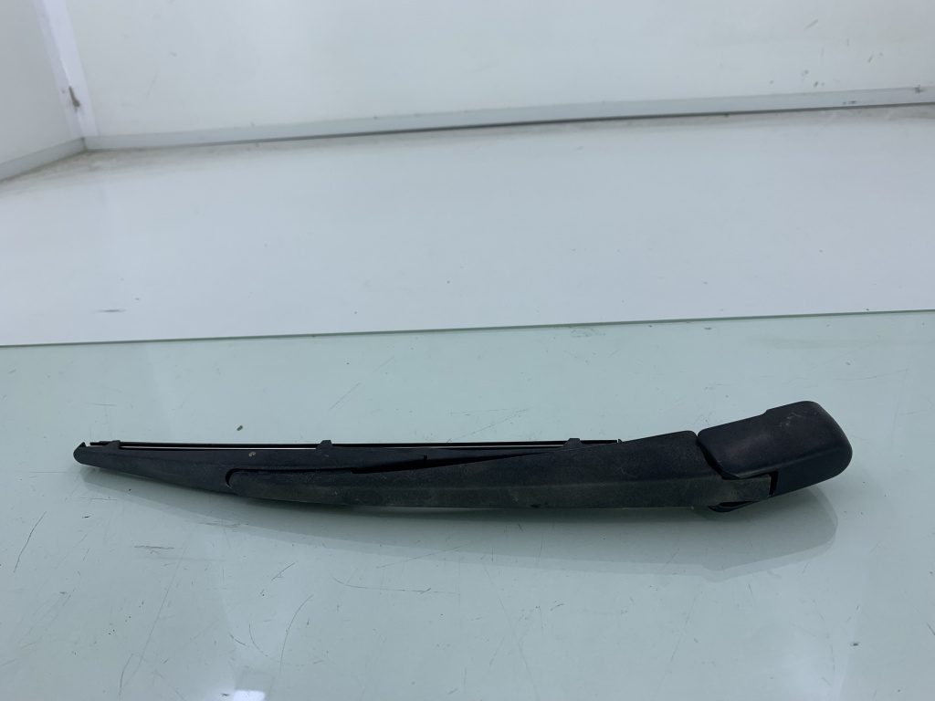 Brat stergator haion Suzuki SX4 M16A 2006-2013 D8-7-5 DezP: 29380