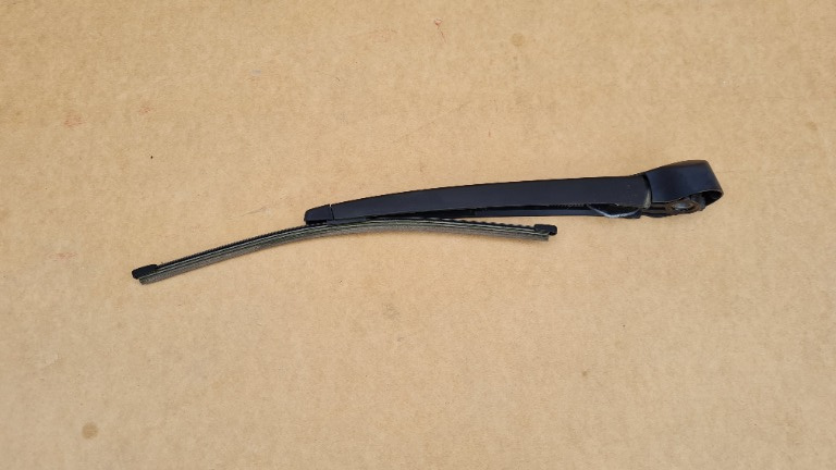 Brat stergator haion VW Touran 2017 5G9955707 5G9 