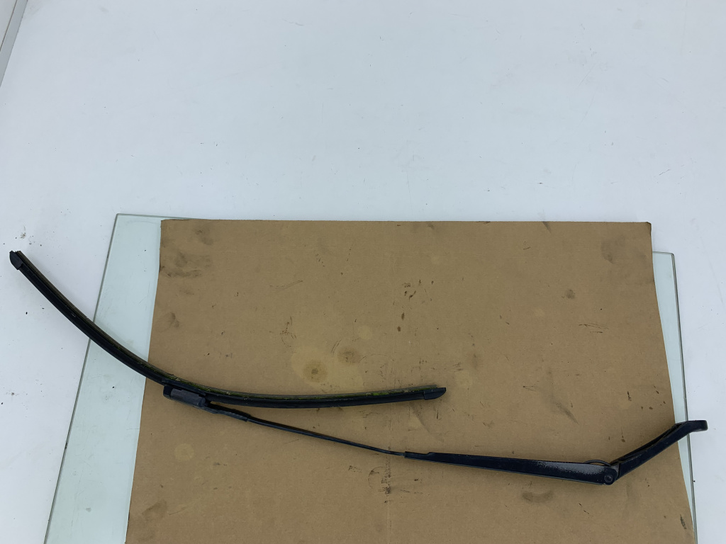 Brat stergator parbriz stanga Peugeot 50