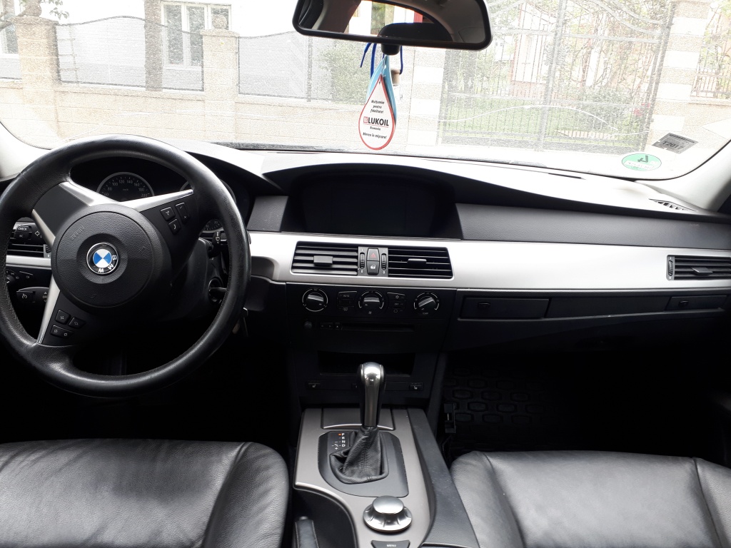 Brate stergatoare BMW E60 2004 Berlina 2