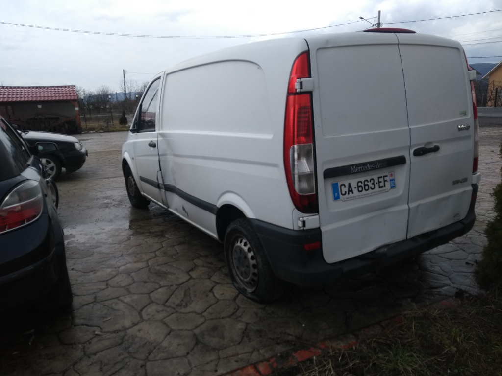 Brate stergatoare Mercedes Vito W639 200