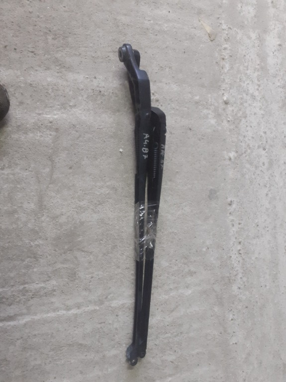 Brate Stergator Audi A4-B7
