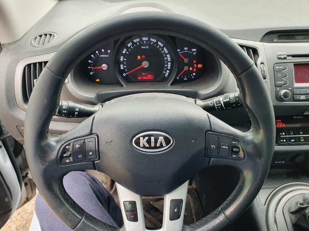 Brate stergator Kia Sportage 2012 suv 1.