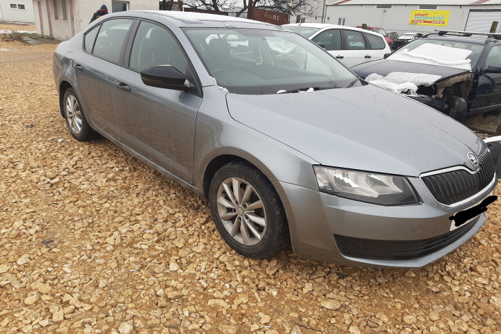 Bricheta Skoda Octavia 3 [2013 - 2017] Liftback 5-usi 1.6 TDI MT (105 hp)