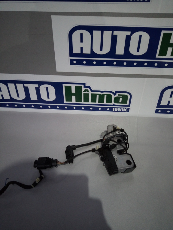 Broasca capota 3AB823509C Volkswagen PASSAT B7 201