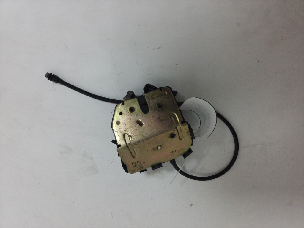 Broasca capota fata Ford Focus 1 an 2005 cod piesa YS4A-43102BC